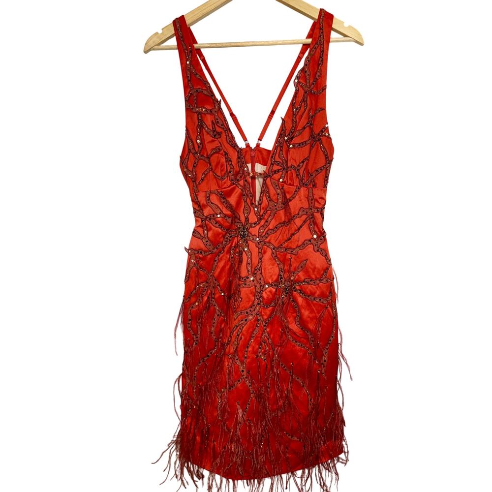 NWT Mandalay Kapok Red Gold Beaded Sequin Feather V-Neck Cocktail Dress Size 8